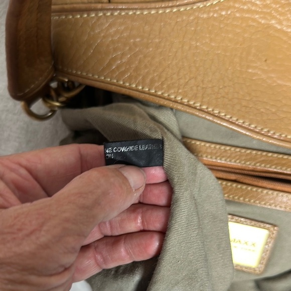 Maxx New York Tan Hobo Shoulder Bag with Gold Hardware - Picture 9 of 14